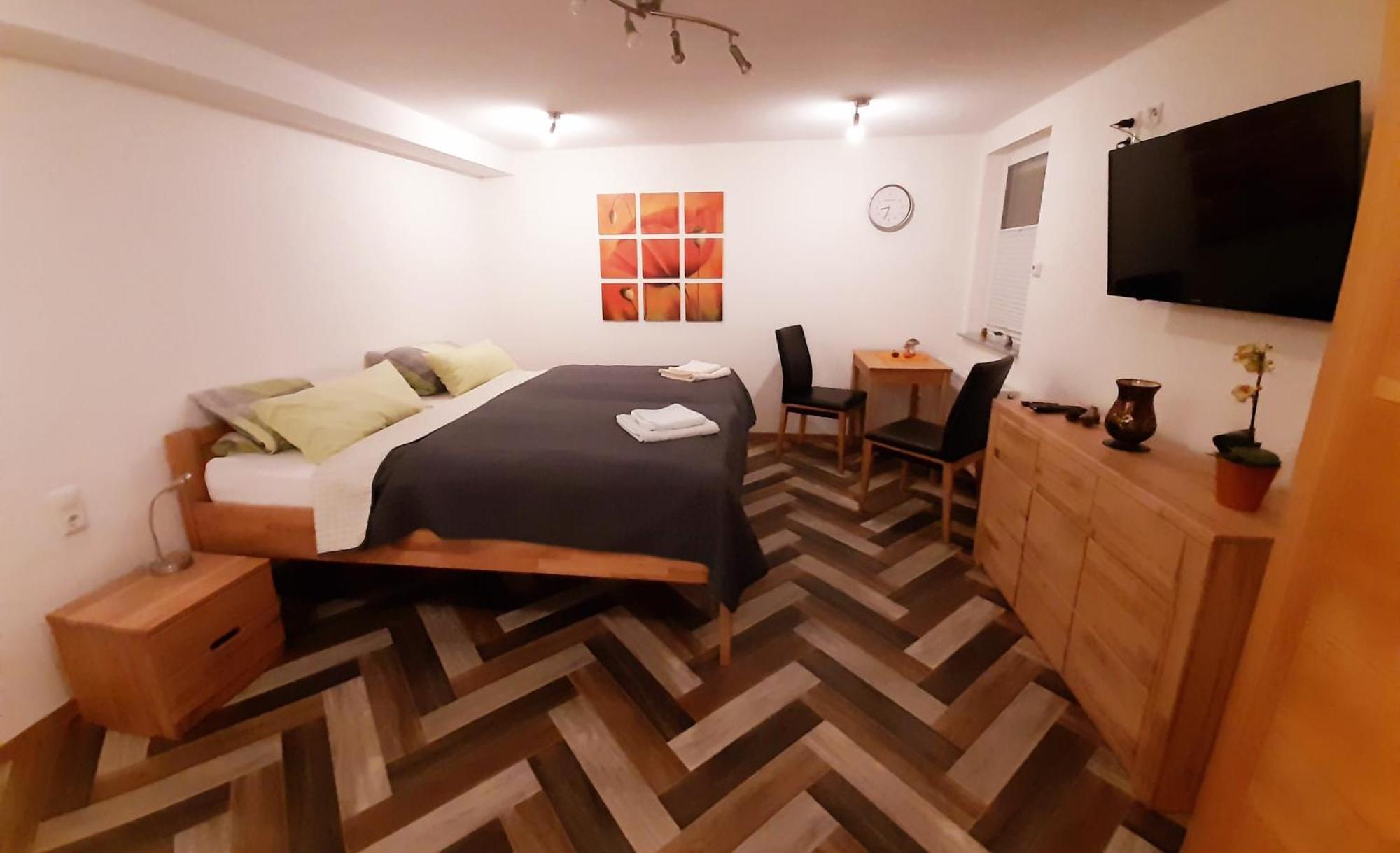 Ferienwohnung Am Steigerwaldrand Sugenheim Bagian luar foto
