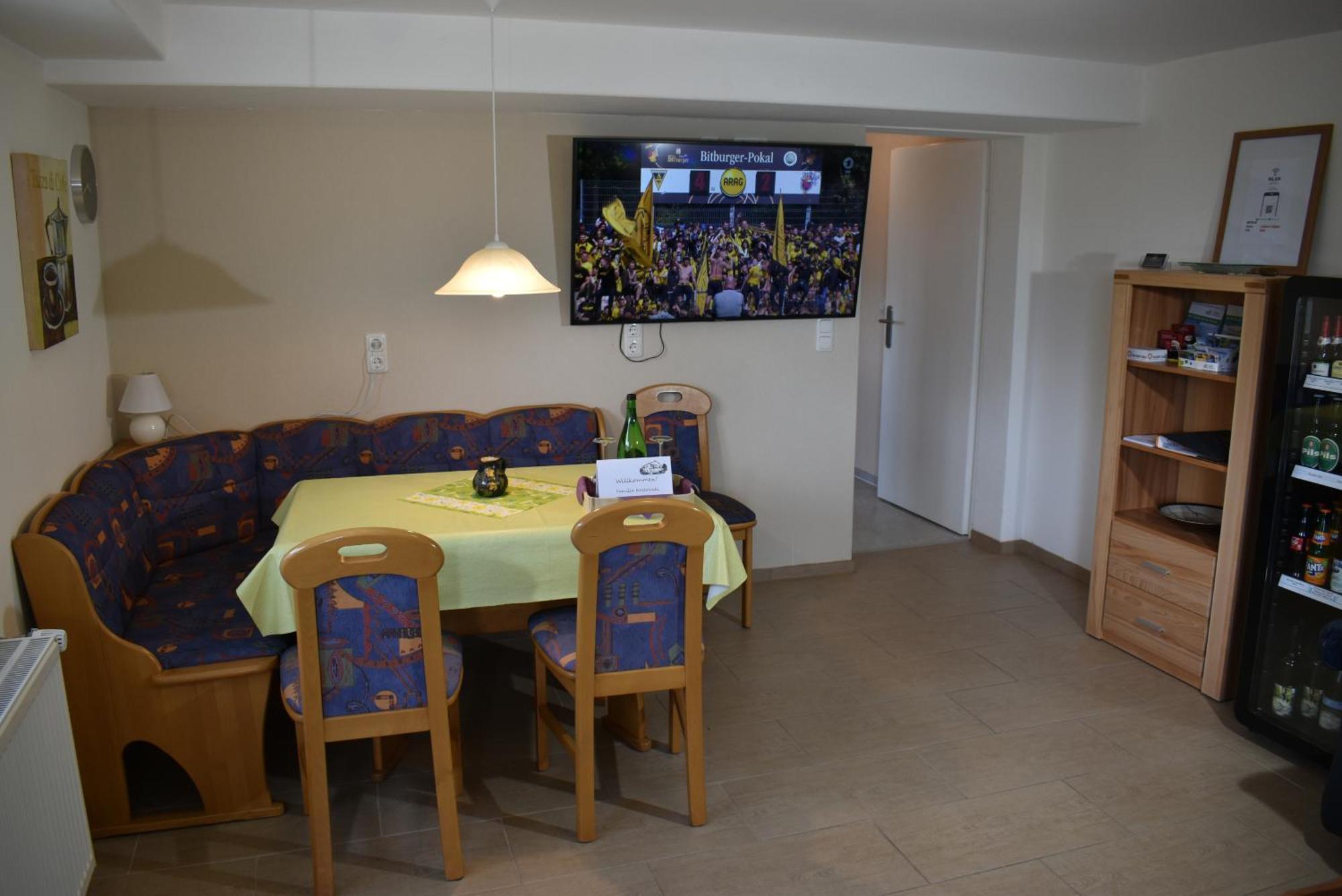 Ferienwohnung Am Steigerwaldrand Sugenheim Bagian luar foto