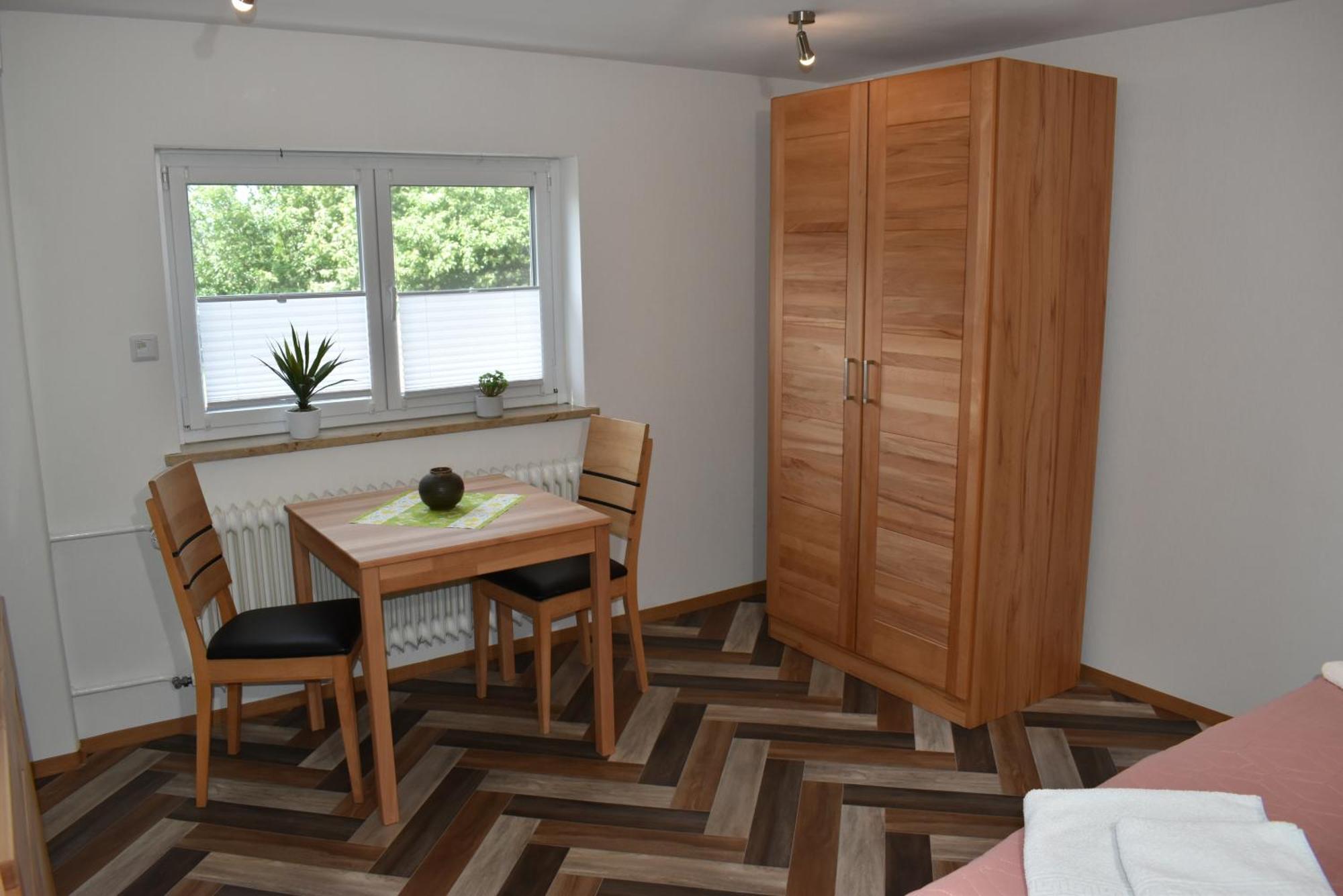 Ferienwohnung Am Steigerwaldrand Sugenheim Bagian luar foto